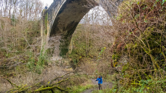 Alan under the Arch