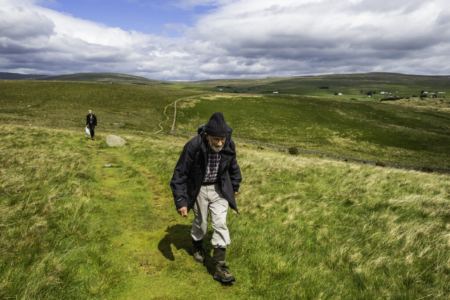 Approaching Bracken Rigg
