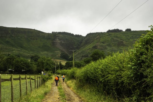 The cloud has cleared somewhat as we approach Manor Farm to climb Busby Moor The cloud has cleared somewhat as we approach Manor Farm to climb Busby Moor