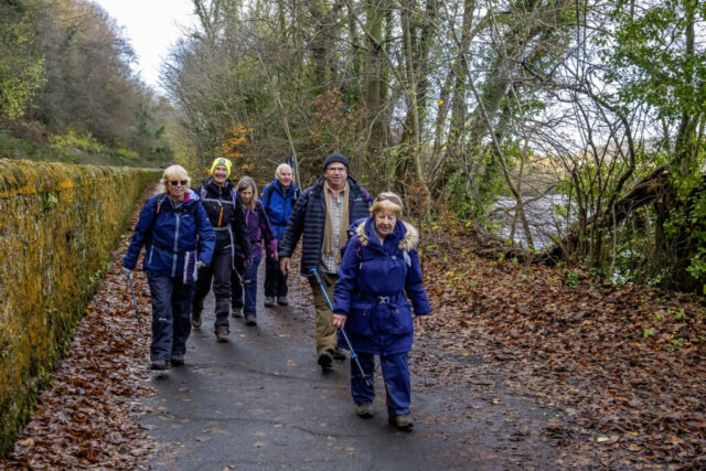 Heading towards Hexham between the railway line and the river